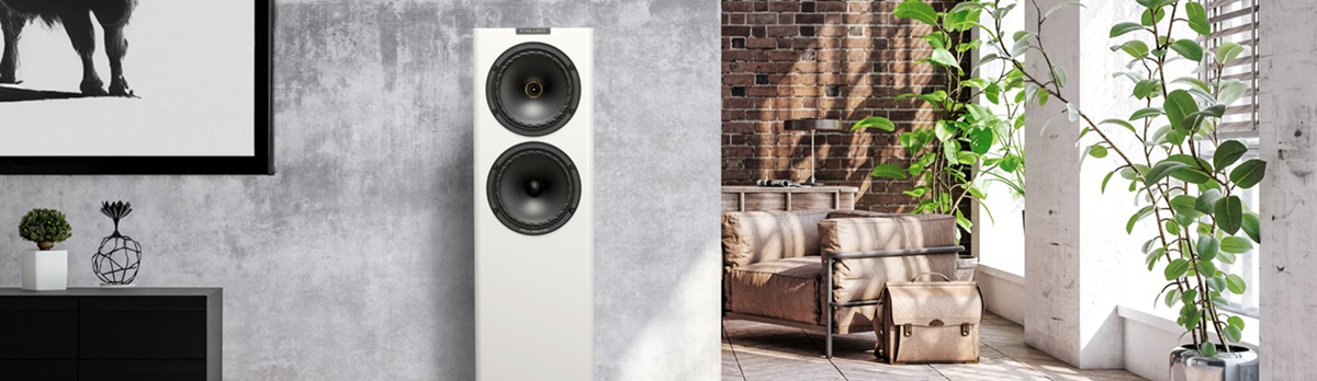 F702SP-Lifestyle-4009x2255x